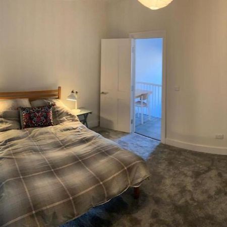 The Embassy View Rooms London Exterior photo